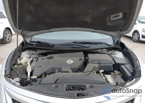 2015 Nissan Altima 2.5/2.5 S/2.5 Sl/2.5 Sv z USA, uszkodzony, nr VIN 1N4AL3AP3FC120431